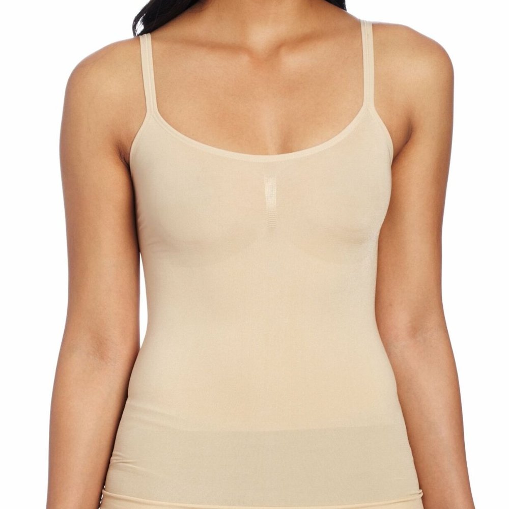 NEW Maidenform Shapewear Seamless Shaping Tops